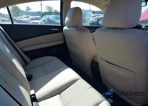 2011 Mazda Mazda6 I Sport из США, поврежденный, VIN 1YVHZ8BH7B5M20719